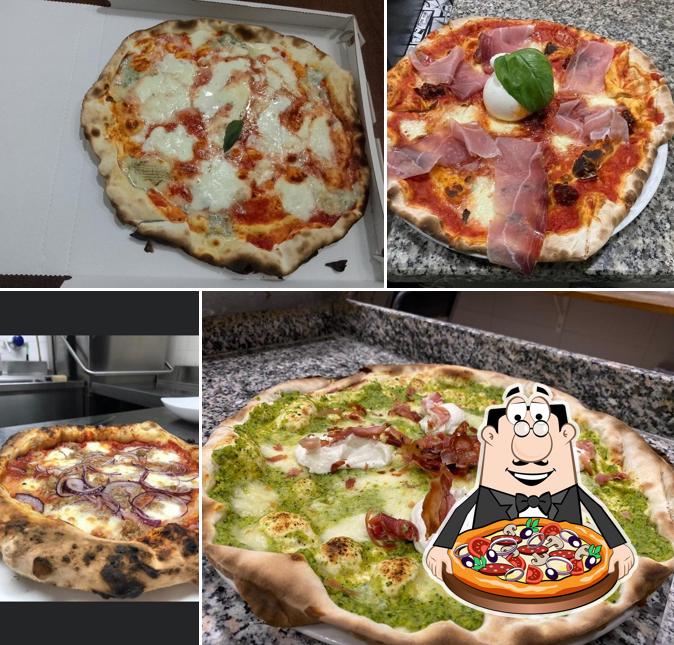 Prenditi una pizza a Pizzeria Da Asporto La Nuova Bomba