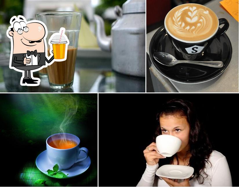 VAITHA TEA AND COFFEE SHOP catering