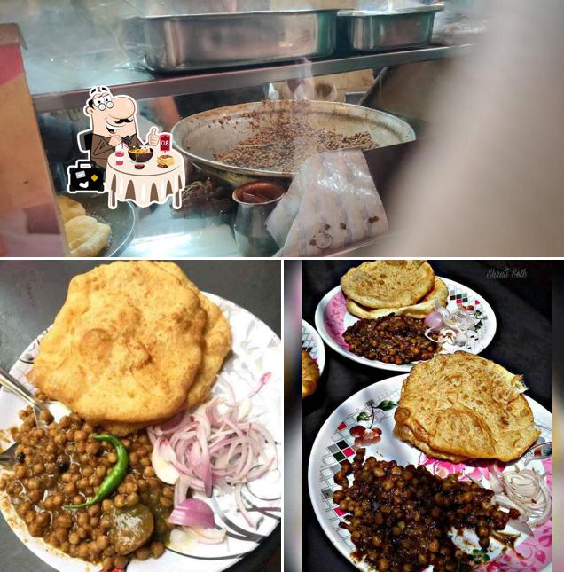 Meals at Chache Di Hatti