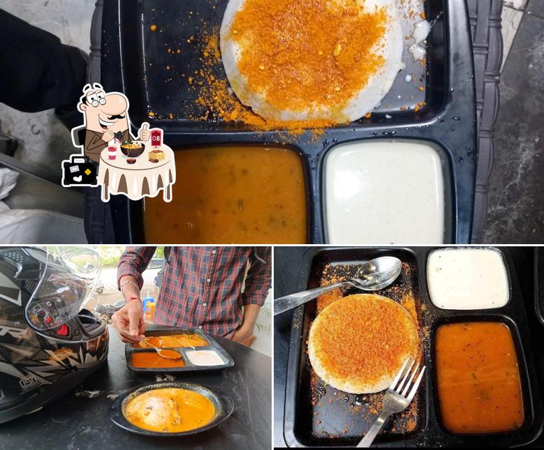 Meals at Naadbramha Idli Bavdhan