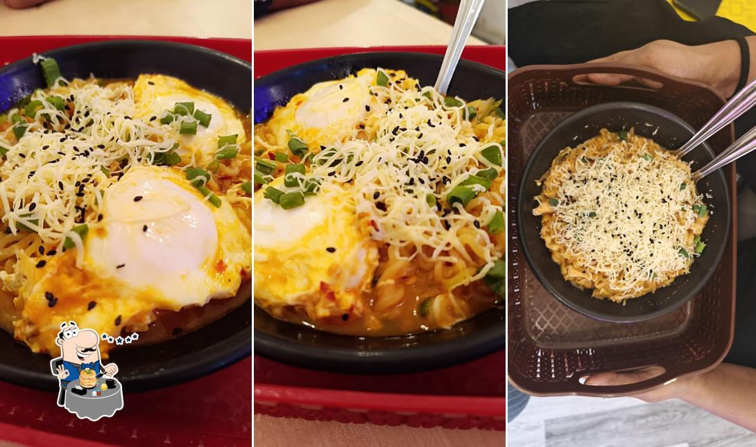 Food at The Ramen Station
