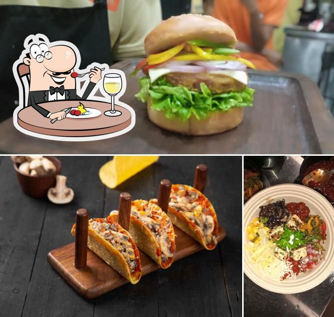 Meals at Tres Amigos