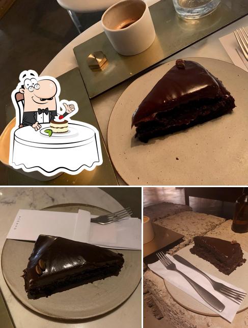 ACERVO CAFÉ - Casa Park provê uma escolha de pratos doces
