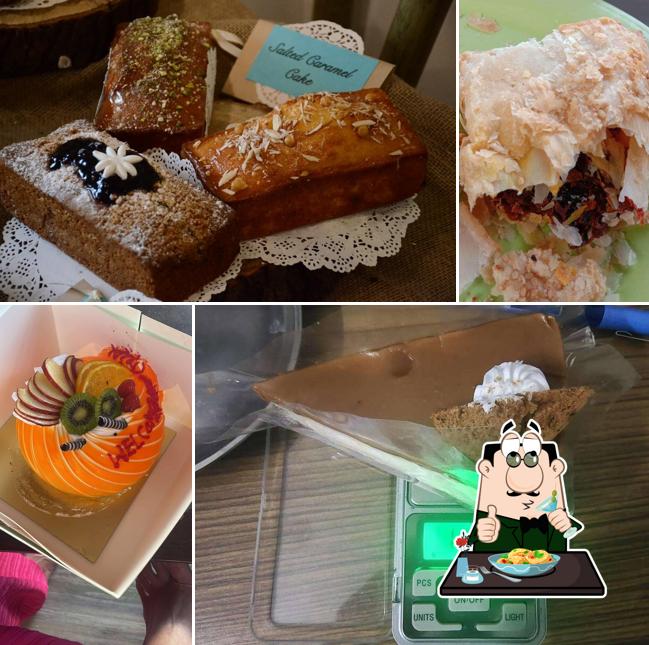 Pulled pork sandwich at Oven Magick