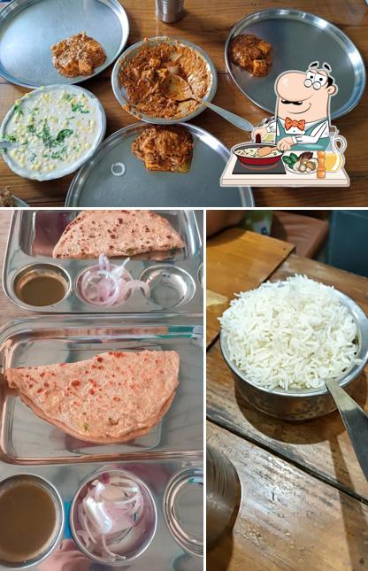 Fried rice at Swad Aayodhya