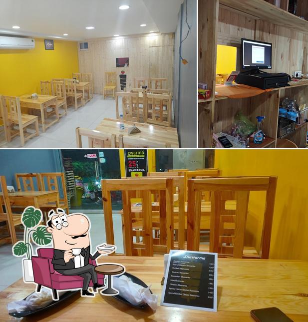 The interior of Zwarma (shawarma makers)