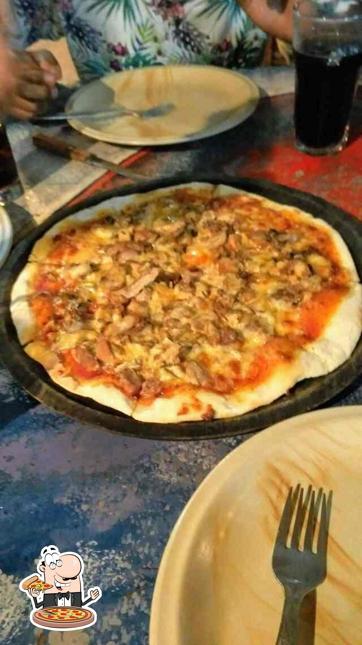 Order pizza at Da Tita by Magic Italy - Authentic Italian Restaurant & Pizzeria