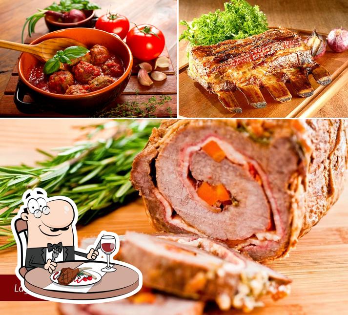 Experimente pratos de carne no Rotisserie Bom Paladar