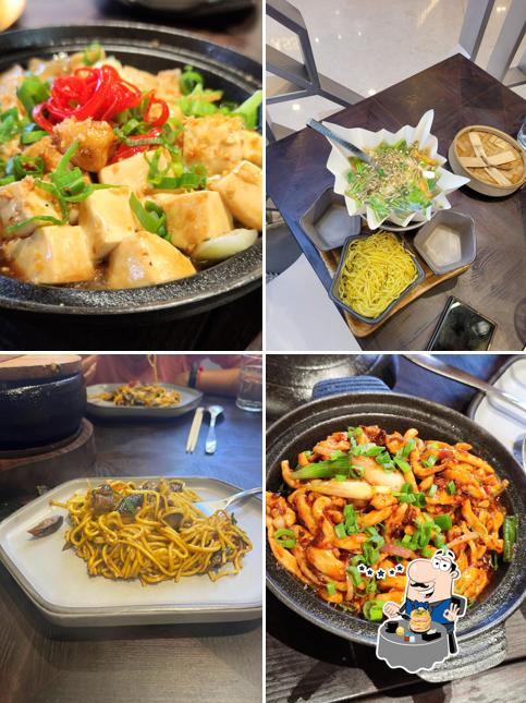 Food at Yum Yum Cha Mall Of India