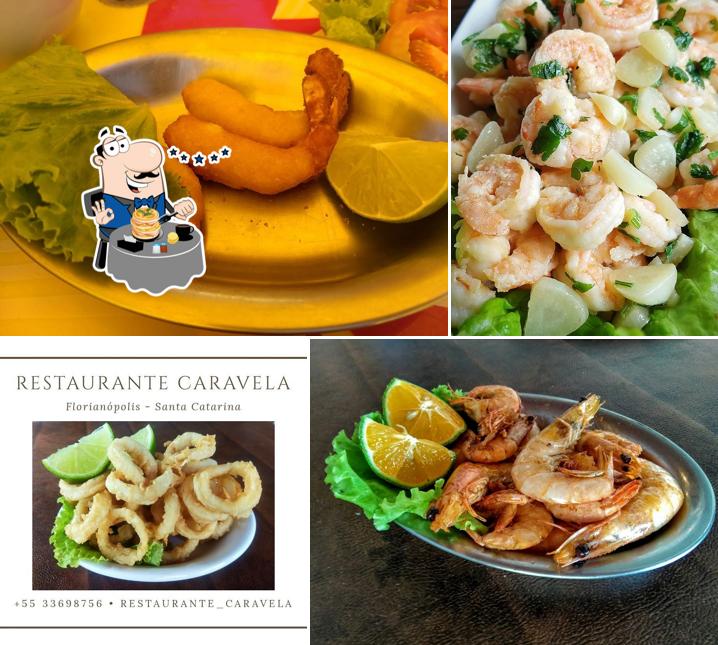 Comida em Restaurante Caravela