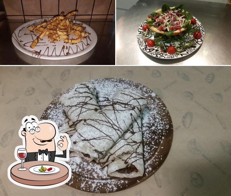 Platti al Pizzeria Alla Tortuga forno a legna