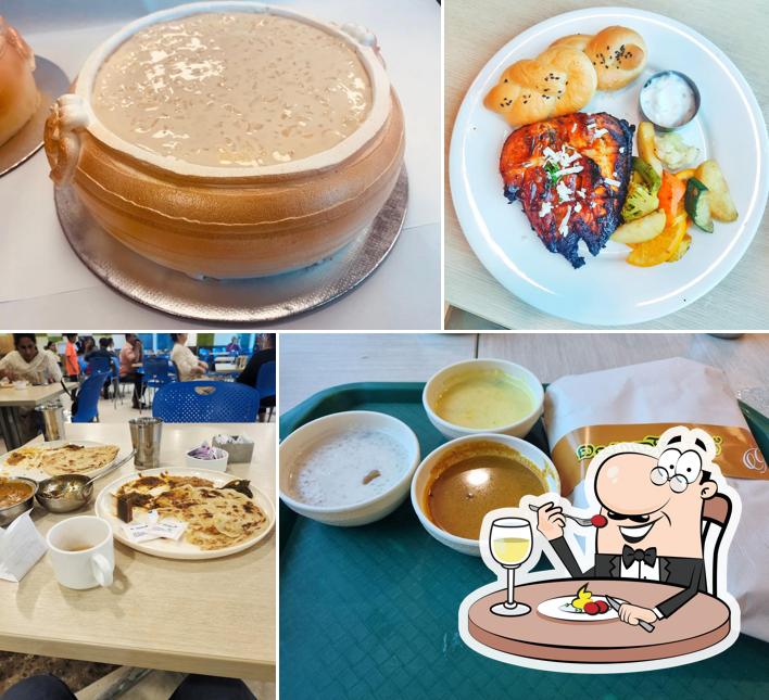 Food at VPS Lakeshore Hospital Food Court