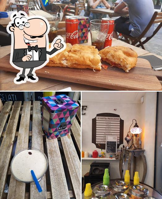 Dai un'occhiata agli interni di Blueberry Gelateria