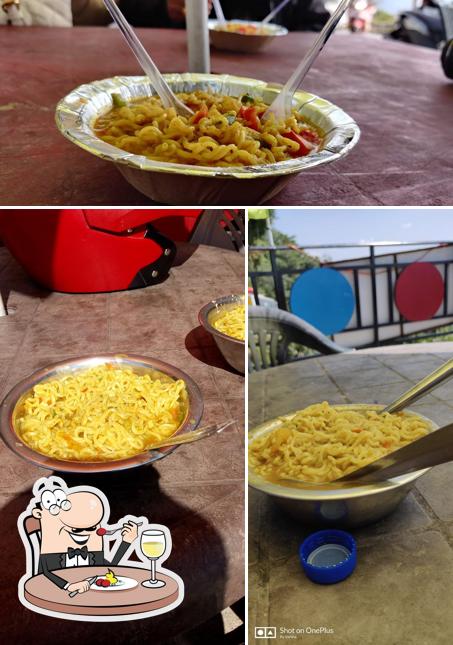 Meals at Jadwan Maggi Point