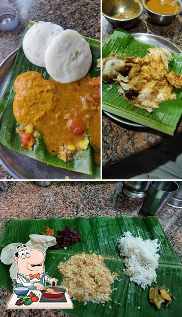 Chicken curry at MANGALAM MESS