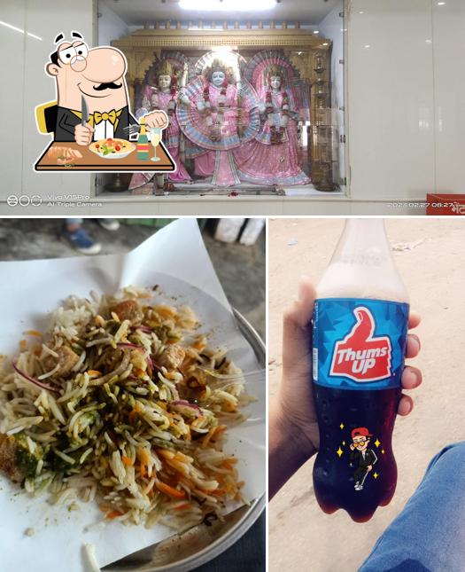 Pad thai at Maggi Point Shahi Shikanji