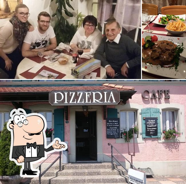 Gli interni di Pizzeria La Croix Federale