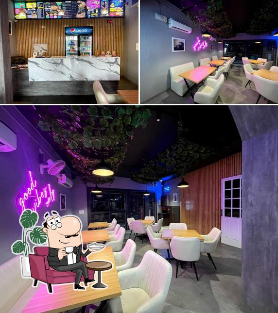 The Crispy Hawkers Mehatpur