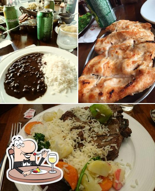 Comida em Restaurante Galeto & Cia