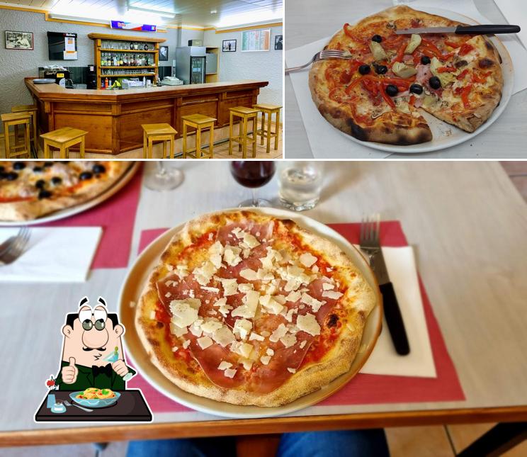 Colonie Libre Italienne si caratterizza per la cibo e interni