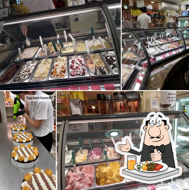 Cibo al Gelateria Umberto