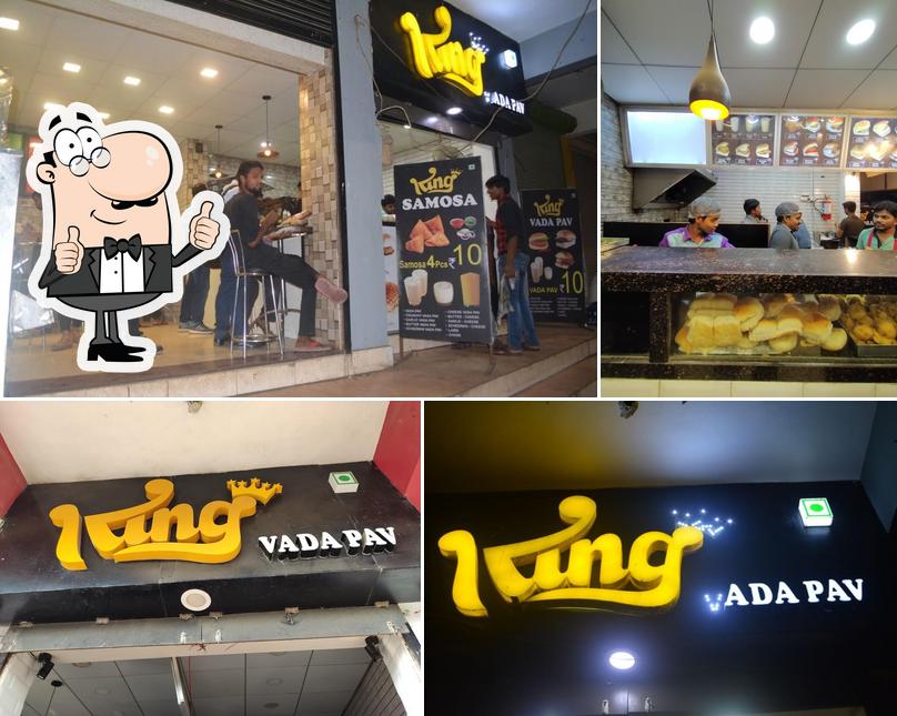 Here's a pic of King Vada Pav and samosa