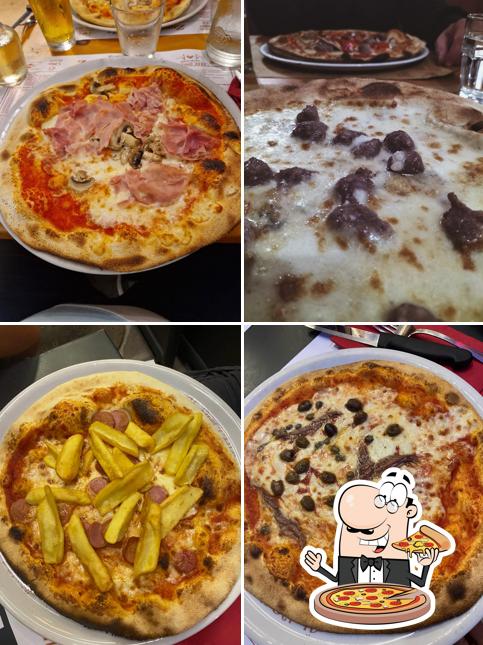 Scegli una pizza a Al Vecchio Mercato