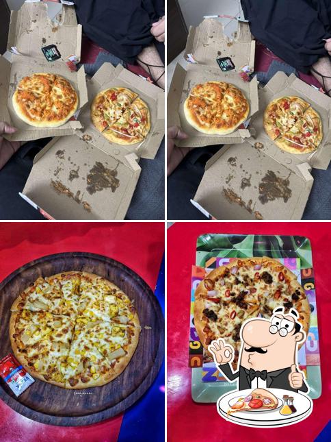 Try out pizza at Chicago Pizza