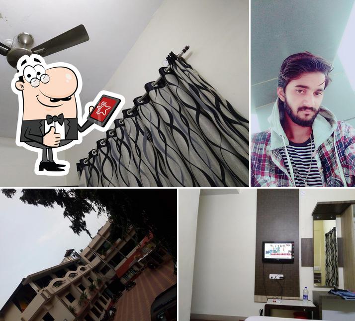 Hotel Vaishali photo