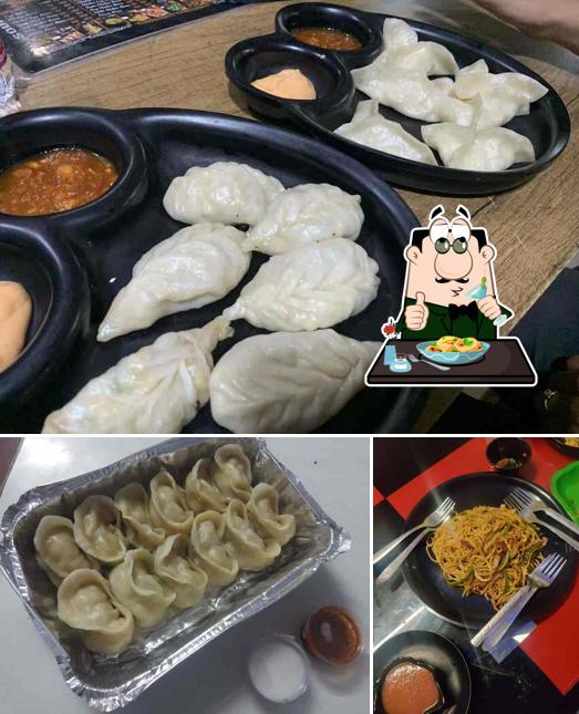 Food at Momos Colling