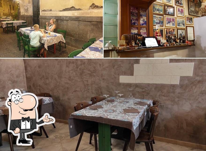 Siediti a un tavolo di All'Antica Osteria