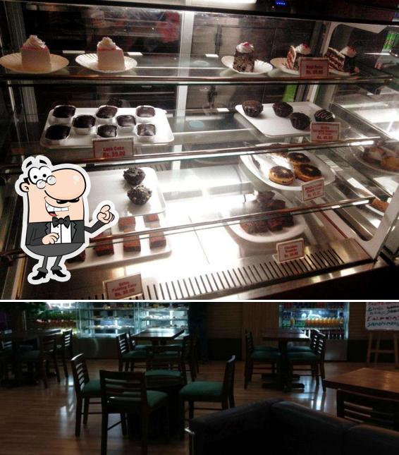 Check out how Coffee Club looks inside