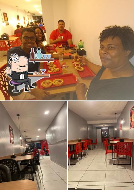 Veja imagens do interior do Rey da Esfirra