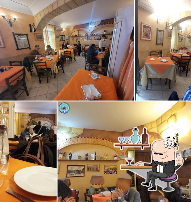 Dai un'occhiata agli interni di Trattoria La Rustica