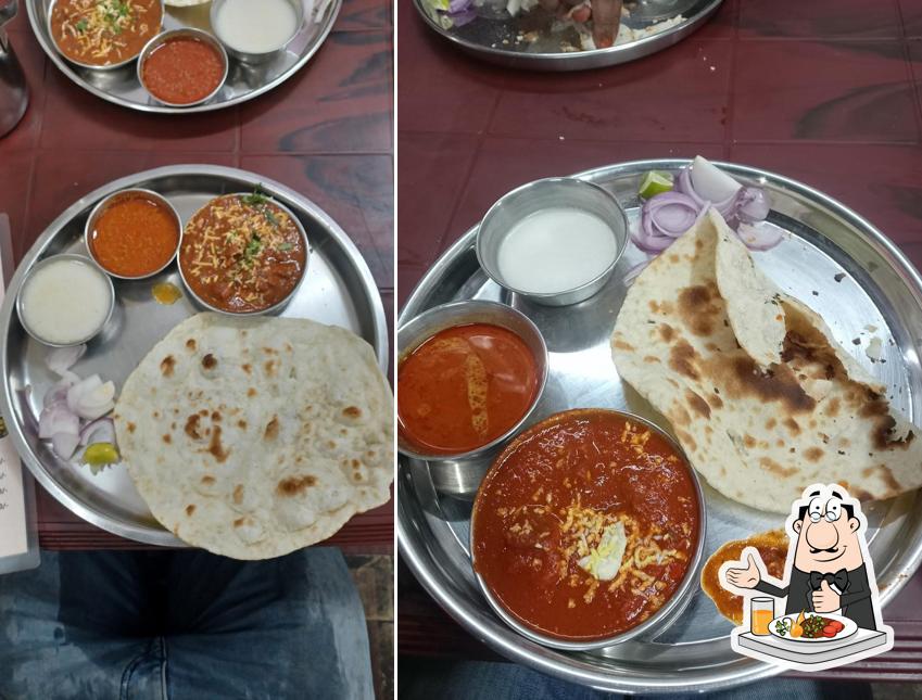 Food at Hotel Royal Tandoor Corner