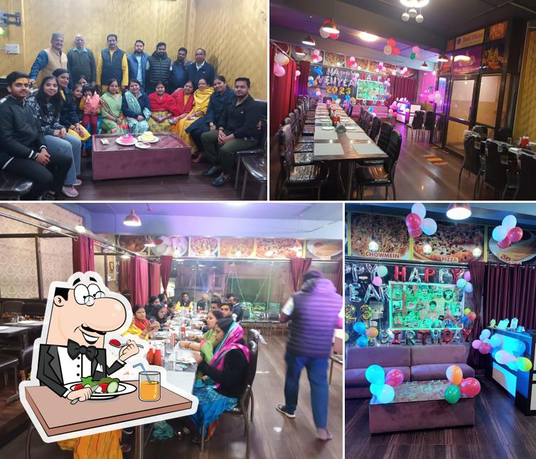 The photo of S.K Food Plaza’s food and interior