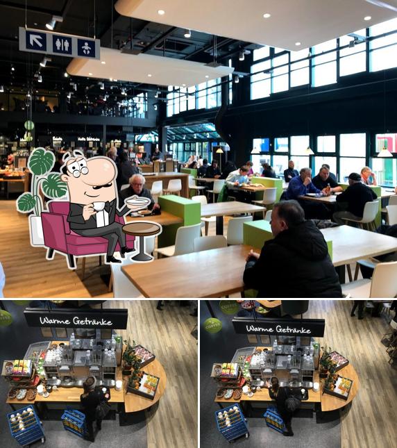 Dai un'occhiata agli interni di Coop Restaurant Hinwil Center Dai un'occhiata agli interni di Coop Restaurant Hinwil Center