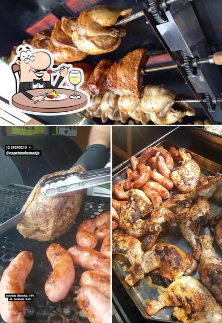 Comida em Espeto na Brasa Sjc