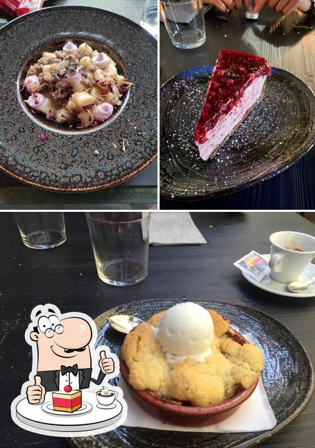La Vita è Bella Ristorante - Insalateria offre un'ampia selezione di dessert