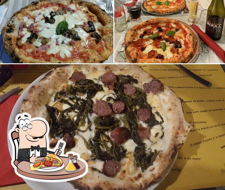 A Pizzeria Funiculì, puoi assaggiare una bella pizza