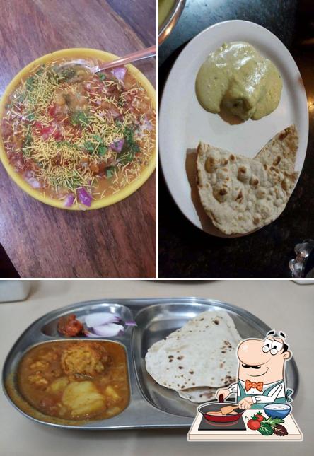 Chicken curry at Utsav Express