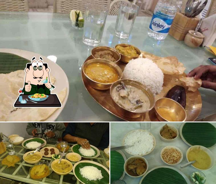 Meals at Bhojohori Manna