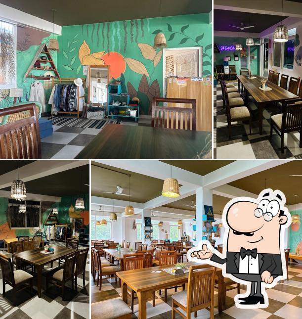 Freestays - Silk Brownie Cafe