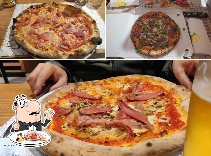 Prenditi una pizza a Pizzeria Sapore antico