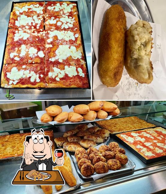 Ordina una pizza a Dib's Rosticceria