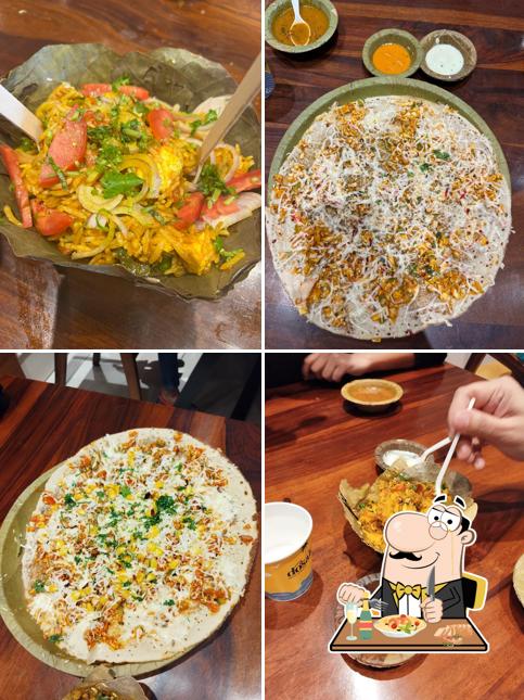 Pad thai at Dosaka