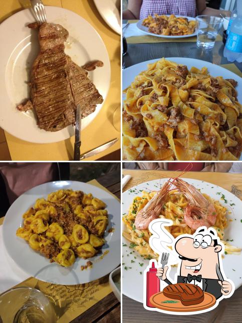 Scegli i un pasto a base di carne a Il gatto verde