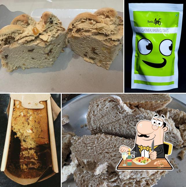 Food at Lluvia Bakery