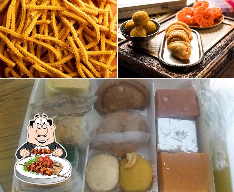 Meals at G. Pulla Reddy Sweets