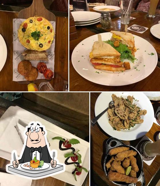 Meals at District 6